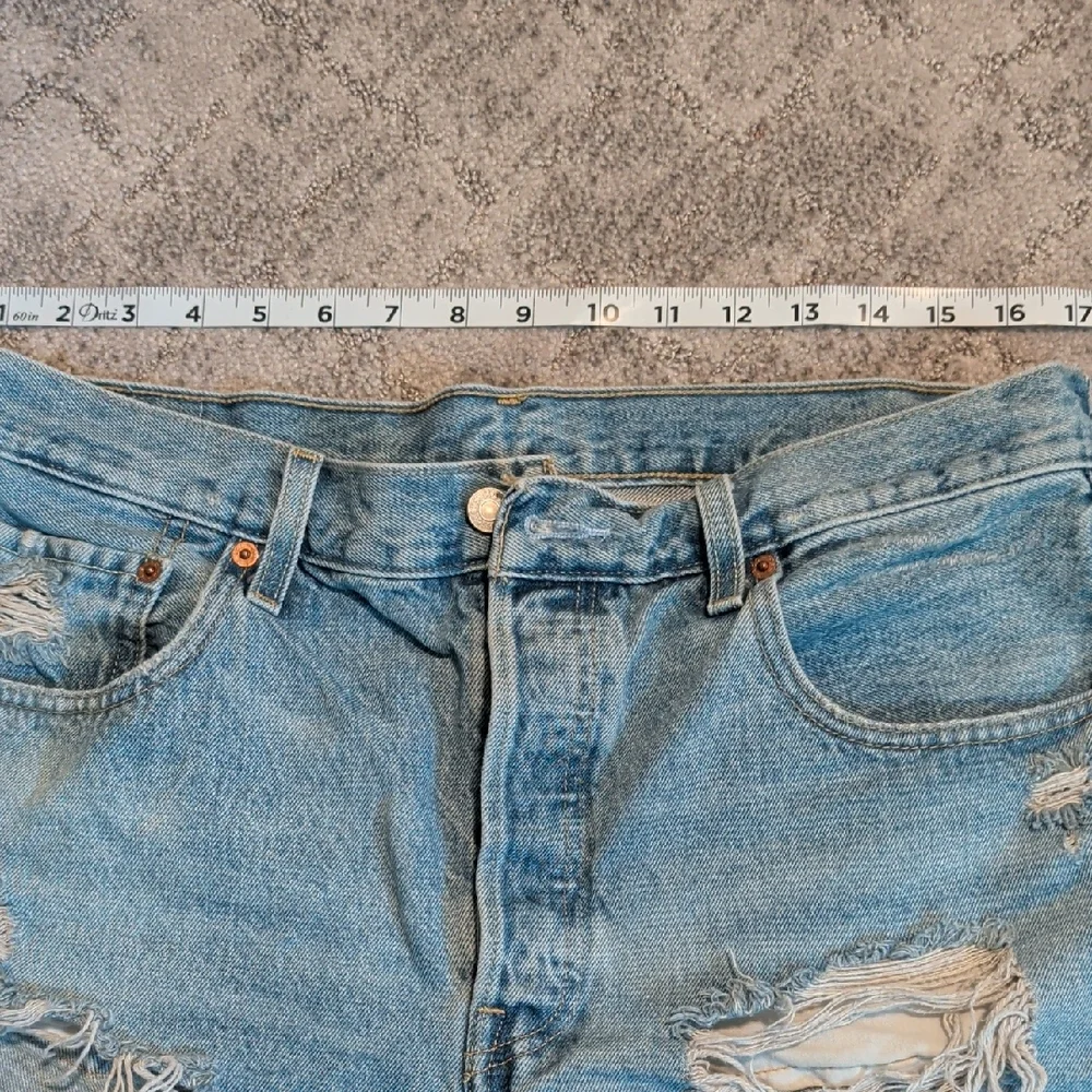 Levis 501 Button Fly Denim Shorts - Picture 8 of 8